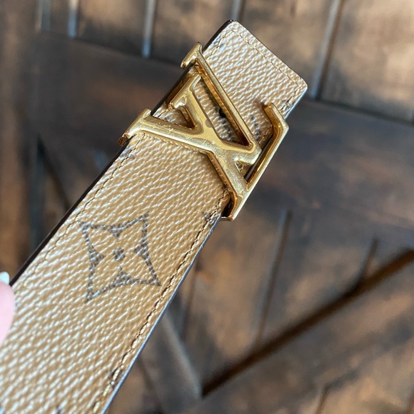 ♥️Louis Vuitton reverse monogram ICONIC 30MM REVERSIBLE BELT giant gold - Picture 9 of 15